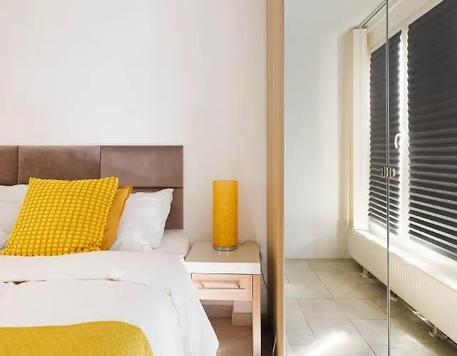 Bright & Cozy 3 Near Everything Apartman